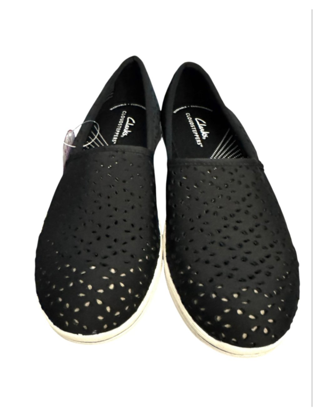 Clarks Cloudsteppers Black womens 6.5 Slip-On Flats laser cut